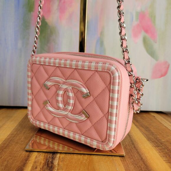 CHANEL Caviar Quilted Striped CC Filigree Clutch With Chain Pink White - Picture 4 of 11